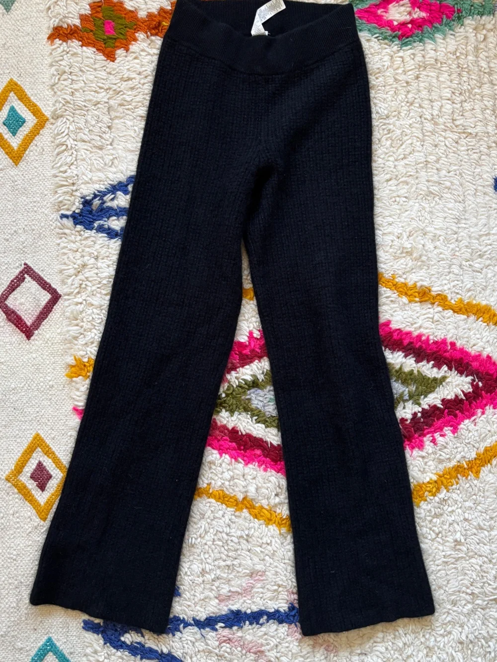 ALO Black 100% Cashmere Waffle Sweater Set (Top and Bottom)